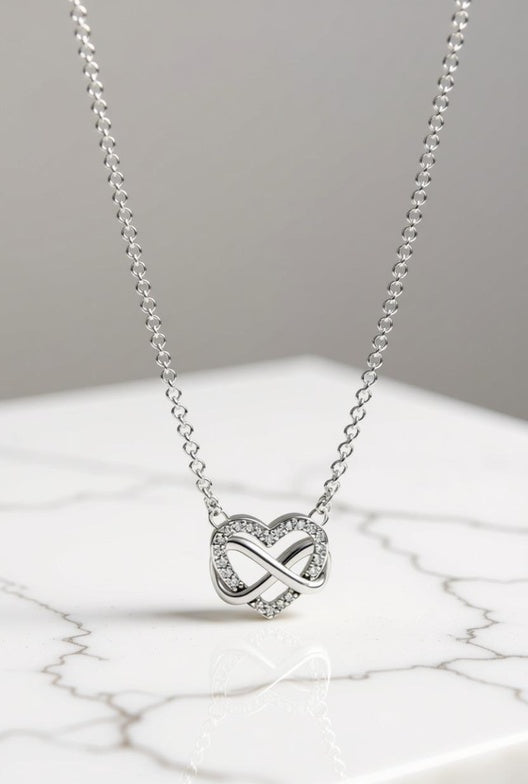 Pandora Sparkling Infinity Heart Collier Necklace